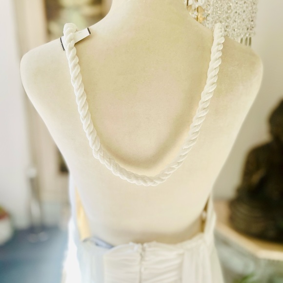 White floor length gown Lulus new with tags. Various styles for special occasion - Picture 4 of 13